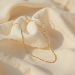 Women's Delicate Thin Chain Necklace