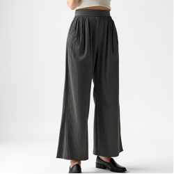 Women's Pleated Harem Trousers