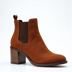 Women's Suede Chunky Heel Boot