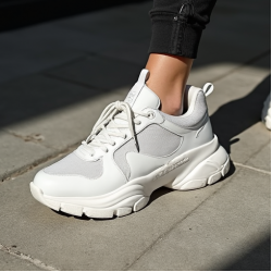 Women's Chunky Dad Sneaker