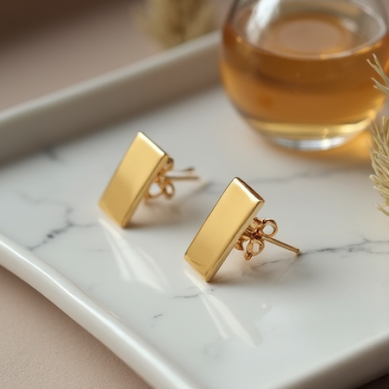 Minimalist Bar Studs